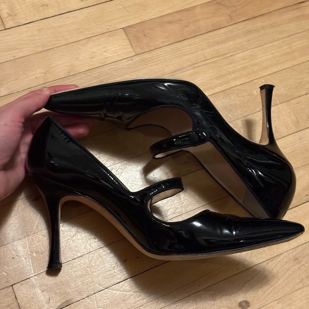 Manolo Blahnik Campari Black Patent Leather Heels Mary Jane Strap Classic 39.5 - Picture 6 of 15